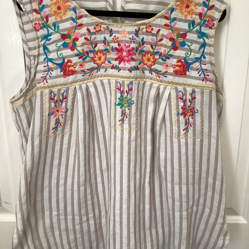 SAVANNAH JANE BLOUSE 1x EMBROIDERED